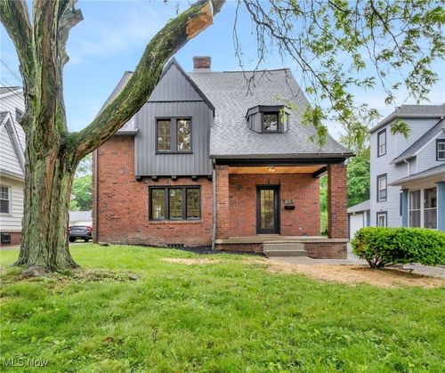 229 Metz Ave, Akron, OH, 44303-1569 | Card Image