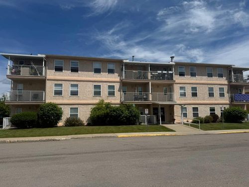 208-5026 49 St, Olds, AB, T4H1V7 | Card Image