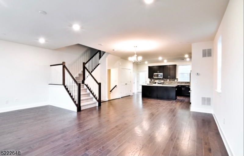 Residential Lease in Rockaway Twp. 3