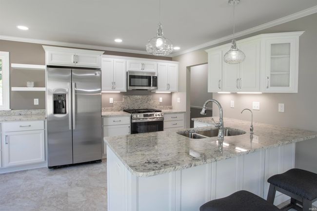 724 The Cir, House other with 3 bedrooms, 2 bathrooms and null parking in Elkhart IN | Image 14