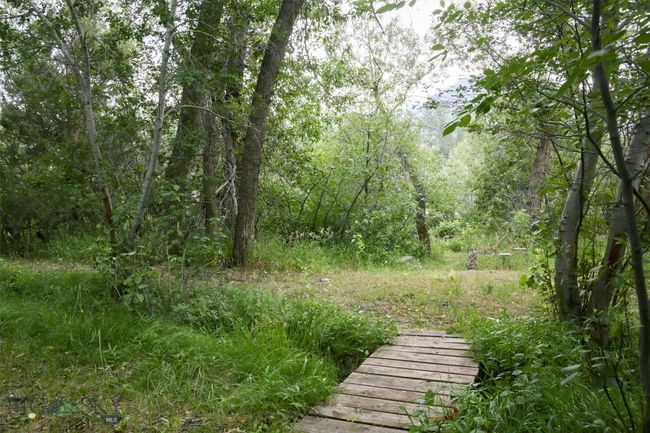 9 Grizzly Meadow Rd, House other with 4 bedrooms, 3 bathrooms and null parking in Emigrant MT | Image 60