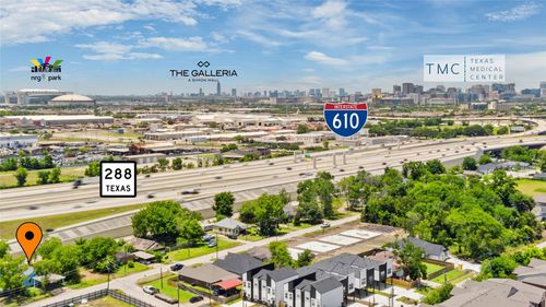 8402 Bassett St, Houston, TX, 77051-1143 | Card Image