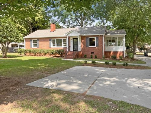 1104 Maple Dr, Griffin, GA, 30224-4944 | Card Image