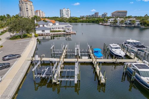 4680 Gulf Shore Blvd N, NAPLES, FL, 34103-3468 | Card Image