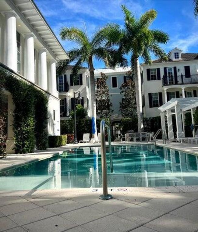 147 N Cannery Row Cir, Condo with 3 bedrooms, 4 bathrooms and null parking in Delray Beach FL | Image 7