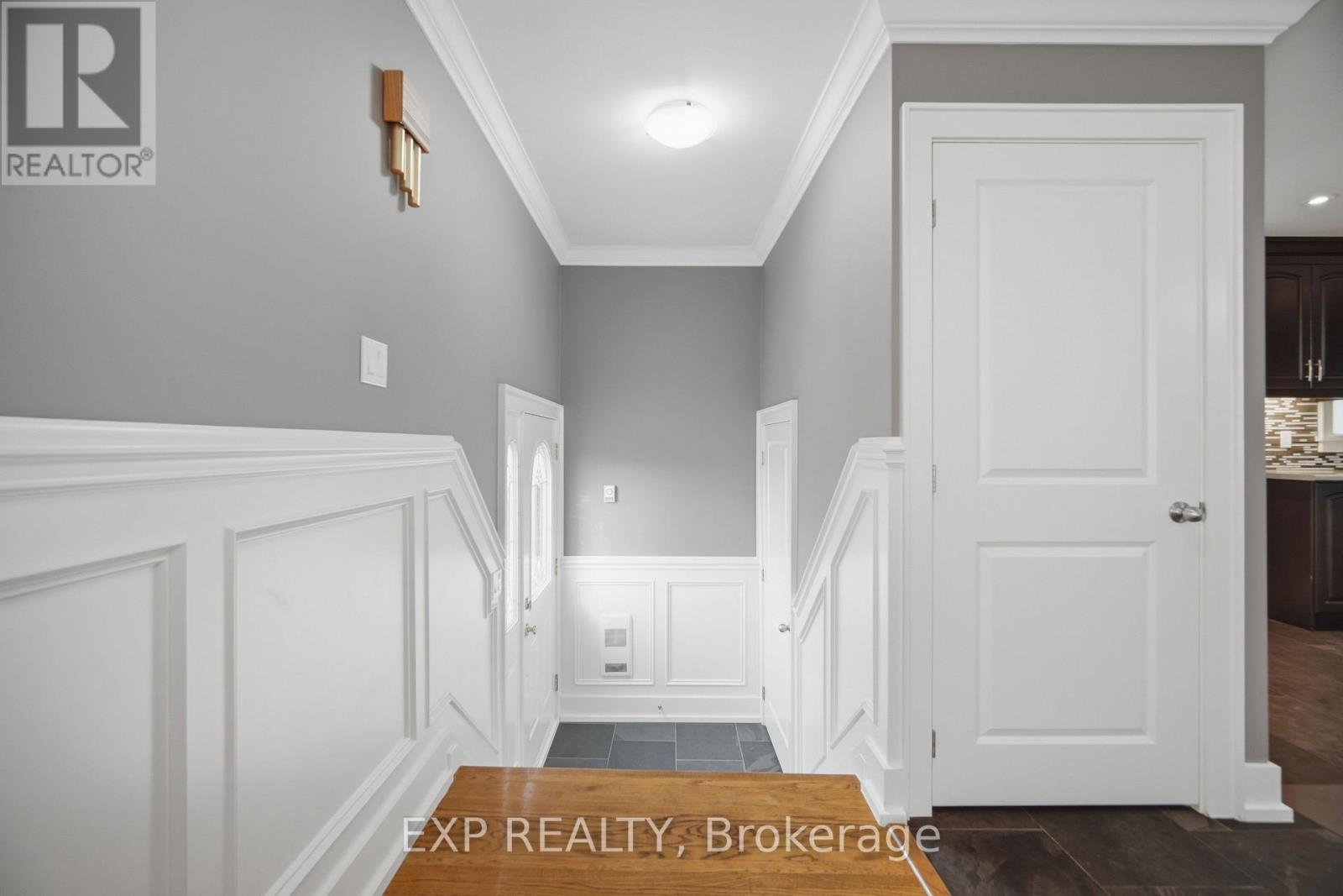 Residential in Mississauga (Fairview) 4