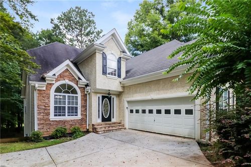 165 Wildcat Creek Dr, Covington, GA, 30016-7184 | Card Image