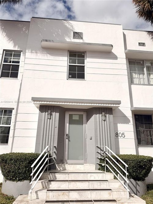 202-801 8th St, Miami Beach, FL, 33139-8515 | Card Image