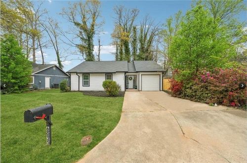 6035 Creekford Dr, Lithonia, GA, 30058-7960 | Card Image