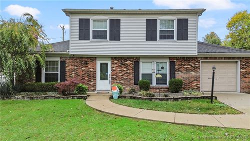 1802 Augusta Dr, Jeffersonville, IN, 47130-6727 | Card Image