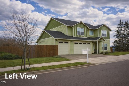 1004 Ruby Meadows, Eagle Point, OR, 97524 | Card Image