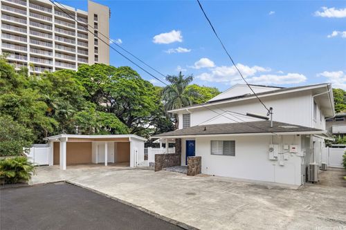 24 Muliwai Ln, Honolulu, HI, 96817-2423 | Card Image