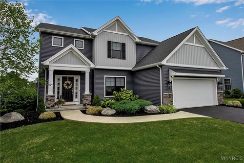 3 Kevwood Ln, Lancaster, NY, 14086-9257 | Card Image