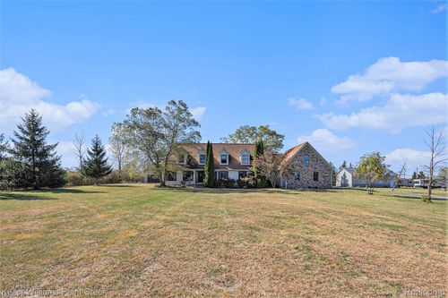 124 S Doran Rd, Imlay City, MI, 48444-9663 | Card Image