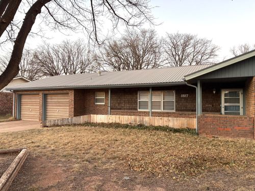1807 E Reppto Street, Brownfield, TX, 79316 | Card Image