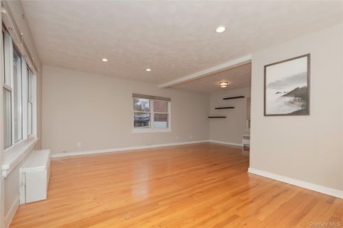 apt-61b-6 Peck Ave, Rye, NY, 10580-4033 | Card Image
