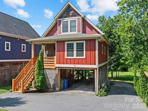 44 Old County Home Rd, Asheville, NC, 28806-9713 | Card Image