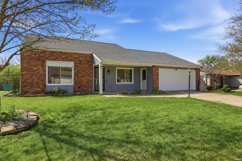 1823 Lima Valley Drive, Fort Wayne, IN, 46818 | Card Image