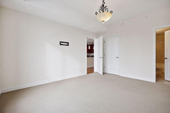Bedroom | Image 8