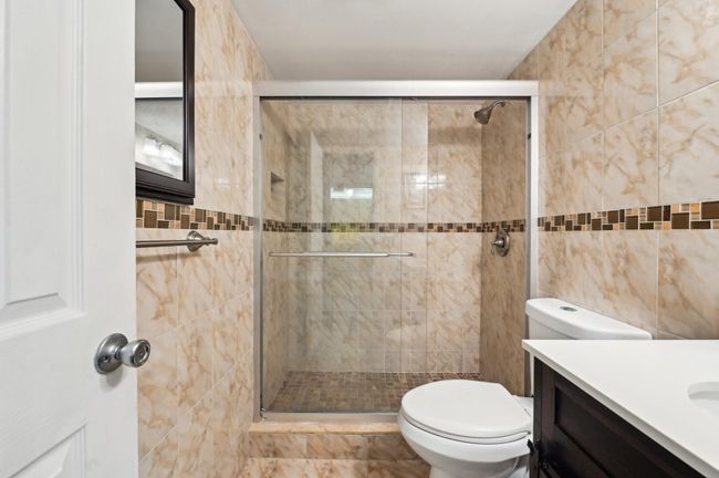 APT-114 - 5620 Sw 3 Rd Pl, Condo with 1 bedrooms, 1 bathrooms and null parking in Margate FL | Image 17