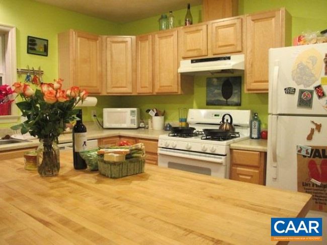 917 West St, House other with 3 bedrooms, 2 bathrooms and null parking in CHARLOTTESVILLE VA | Image 4