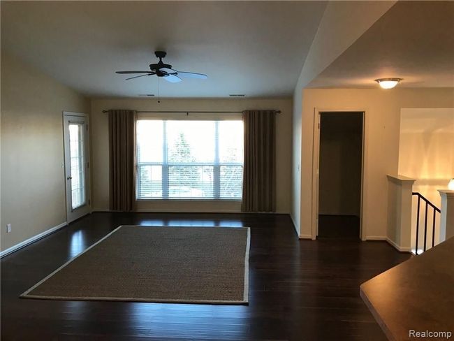 27208 Chesapeake Cir, Condo with 2 bedrooms, 2 bathrooms and null parking in Commerce Twp MI | Image 8