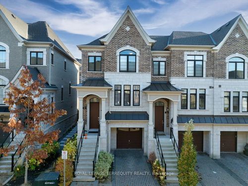 25 Nardini Lane, Richmond Hill, ON, L4C1C2 | Card Image