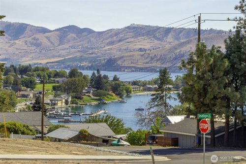 15 Indigo Lane, Manson, WA, 98831 | Card Image