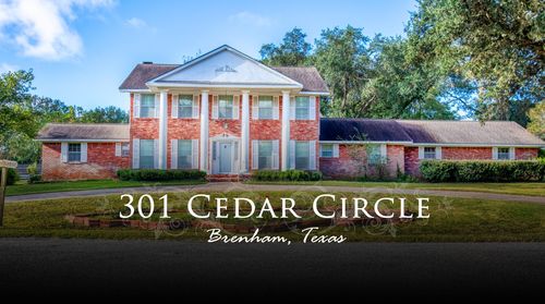 301 Cedar Cir, Brenham, TX, 77833-9215 | Card Image