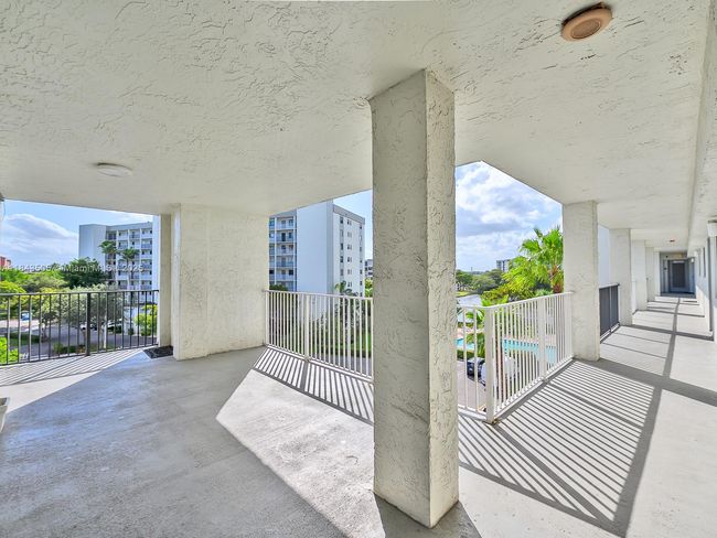 APT-503 - 2217 Cypress Island Dr, Condo with 2 bedrooms, 2 bathrooms and null parking in Pompano Beach FL | Image 33