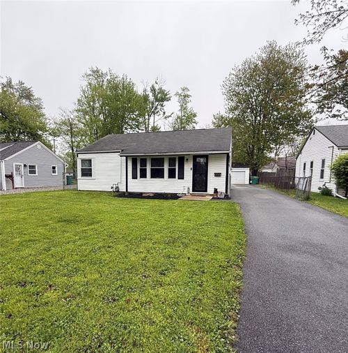 4887 Marigold Rd, Mentor, OH, 44060-1247 | Card Image