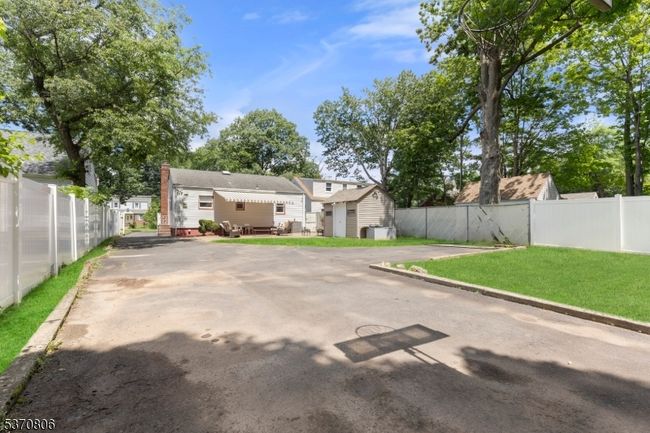 1436 E Front St, House other with 3 bedrooms, 2 bathrooms and null parking in Plainfield NJ | Image 28