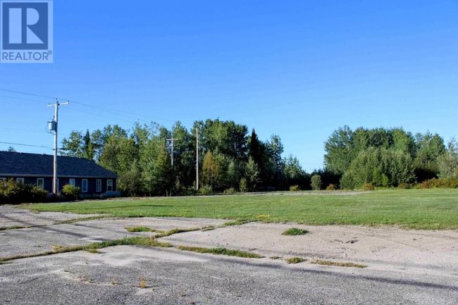 2 Deer Ave, Home with 0 bedrooms, 0 bathrooms and null parking in Manitouwadge ON | Image 4