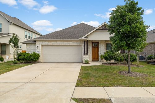 892 Centerra Hills Cir, Round Rock, TX, 78665-5035 | Card Image