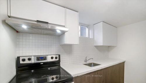 basement-28 Charlbrook Ave, Barrie, ON, L4M2Y4 | Card Image