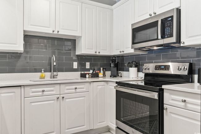 APT-104 - 4861 Luster Leaf Cir, Condo with 3 bedrooms, 2 bathrooms and null parking in Myrtle Beach SC | Image 7