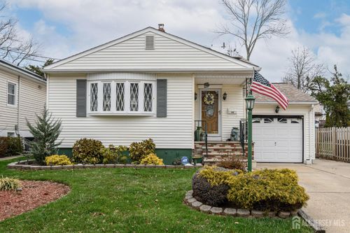 48 Wildwood Ave, Fords, NJ, 08863-1619 | Card Image