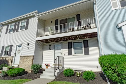 61 Southfield Dr, Webster, NY, 14580-2562 | Card Image