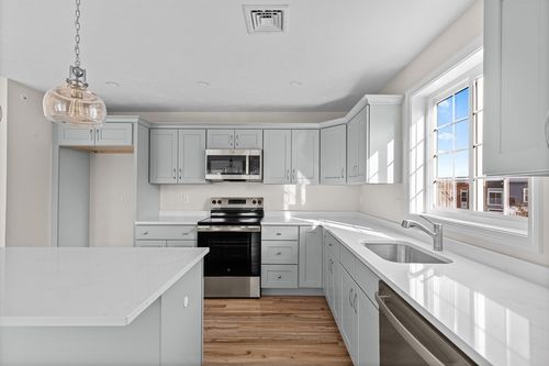 5-393-5 Court St, Plymouth, MA, 02360-7310 | Card Image