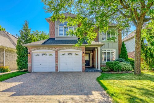 2191 Turnberry Rd, Burlington, ON, L7M4P9 | Card Image