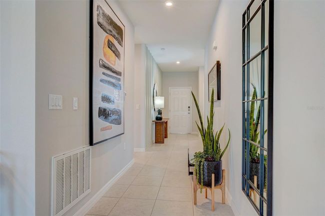 1063 Patriot Loop, House other with 4 bedrooms, 2 bathrooms and null parking in HAINES CITY FL | Image 4