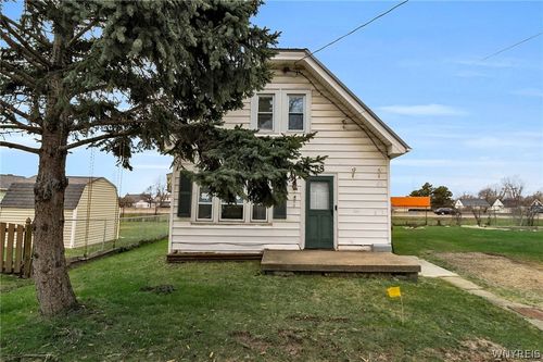 58 Pinehurst Ave, Cheektowaga, NY, 14225-3349 | Card Image