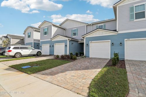 260 Brandon Lakes Dr, ST AUGUSTINE, FL, 32092-3397 | Card Image