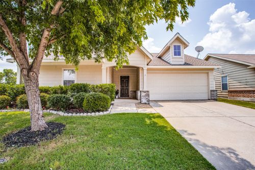 9901 Thomas Jefferson Dr, Mckinney, TX, 75072-5727 | Card Image