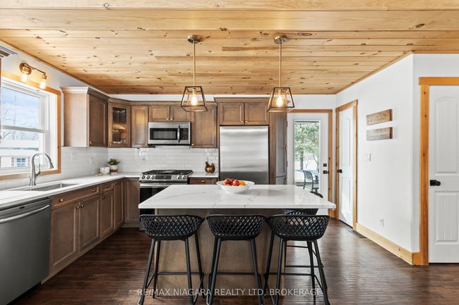 1382 Mcnab Rd, House other with 2 bedrooms, 2 bathrooms and 10 parking in Niagara on the Lake ON | Image 25