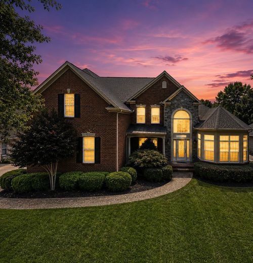 908 Plantation Blvd, Gallatin, TN, 37066-4492 | Card Image