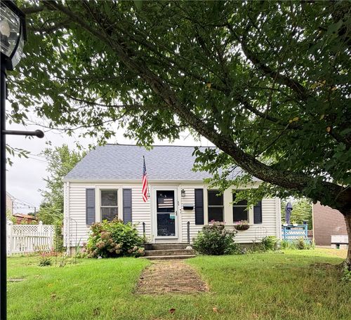 52 Power Ave, Warwick, RI, 02888-2011 | Card Image