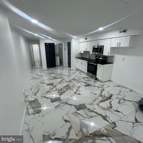 5709 Spruce St, PHILADELPHIA, PA, 19139-3807 | Card Image