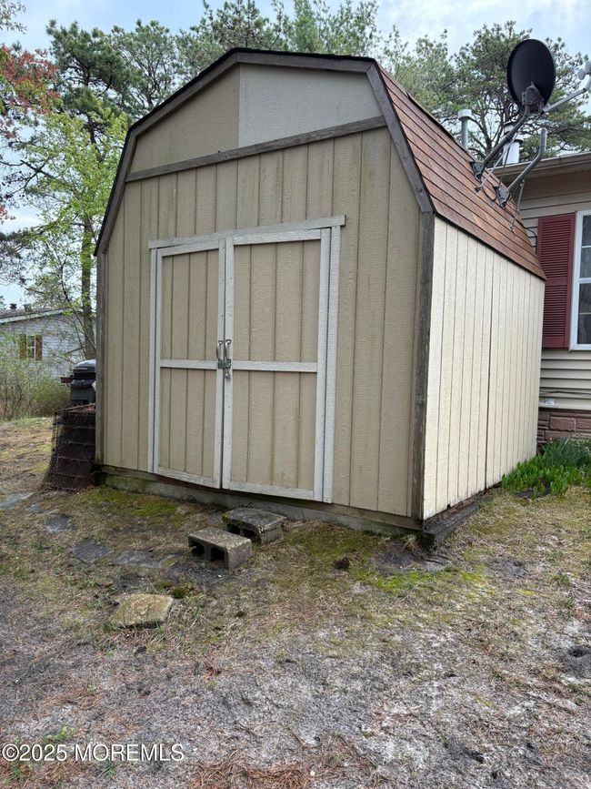 308 Kenwood Ct, Home with 3 bedrooms, 2 bathrooms and null parking in Whiting NJ | Image 21
