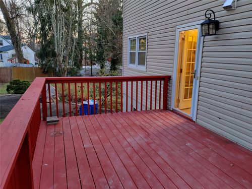 174 Iceland Dr, Huntington Station, NY, 11746 | Card Image